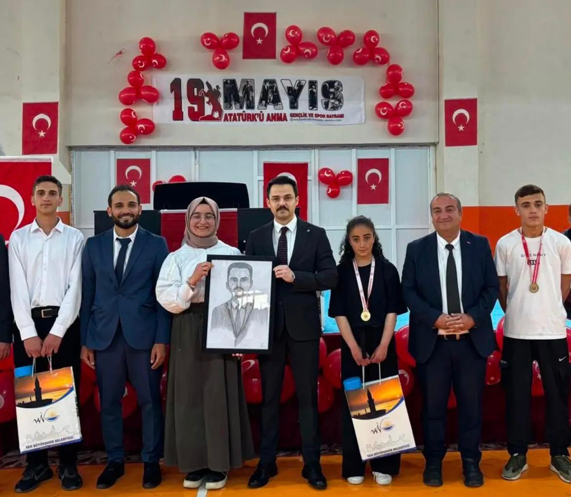 19 Mayıs Atatürk­'ü Anma, Gençlik ve Spor Bayramı coşkuyla kutlandı.